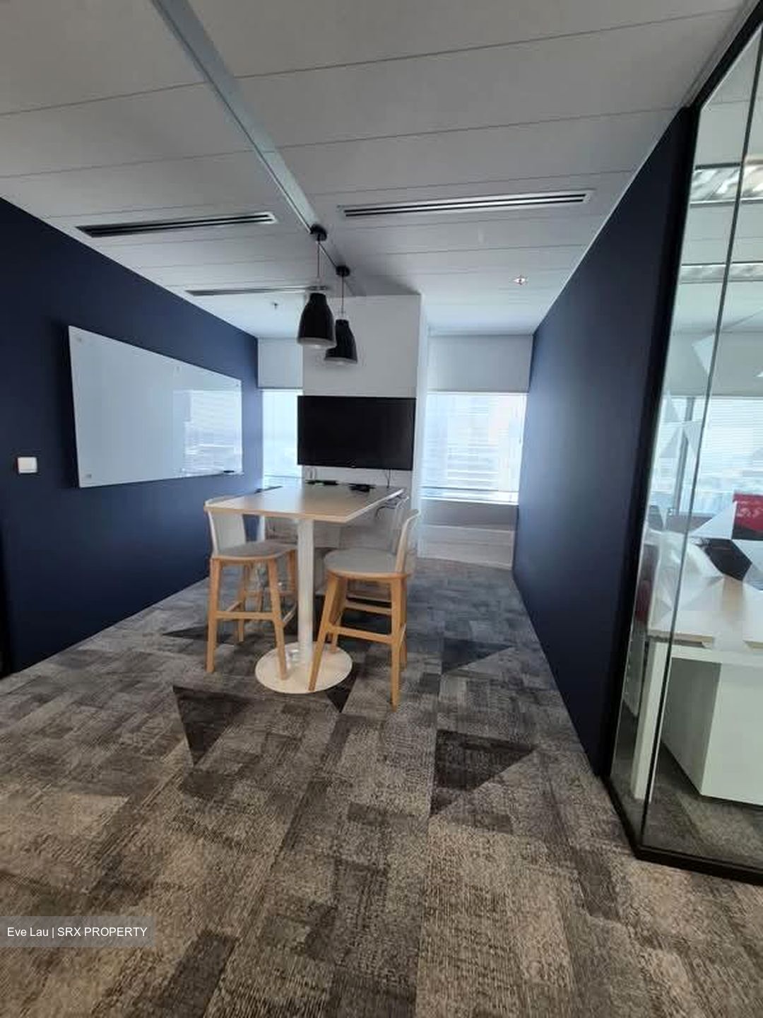 Gateway East (D7), Office #597571911